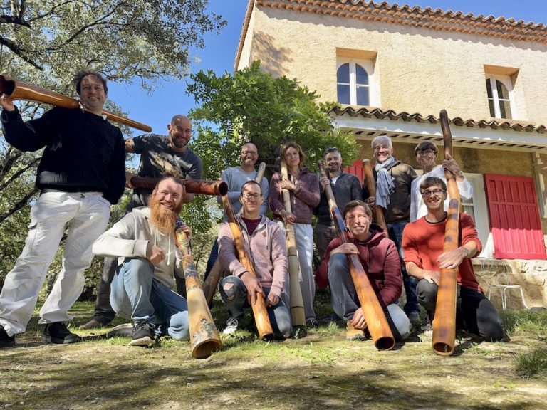 Didgeridoo workshop in Beaumont de Pertuis (France)